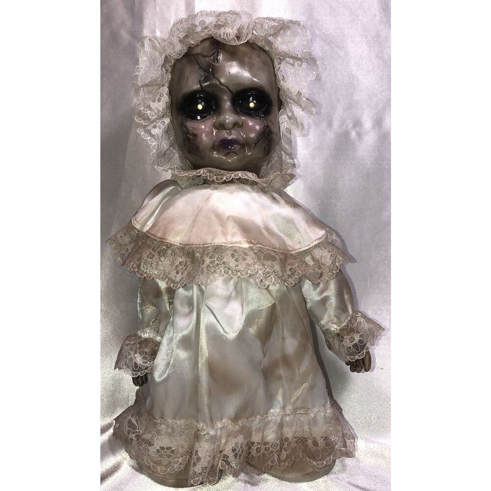 Halloween Doll Scary Haunted Creepy Talks Eyes Light Up Kids of America Corp 13"
